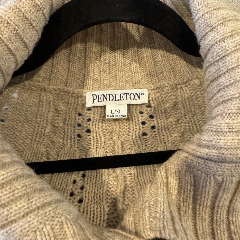 Pendleton Lamb's Wool Cape - image 3